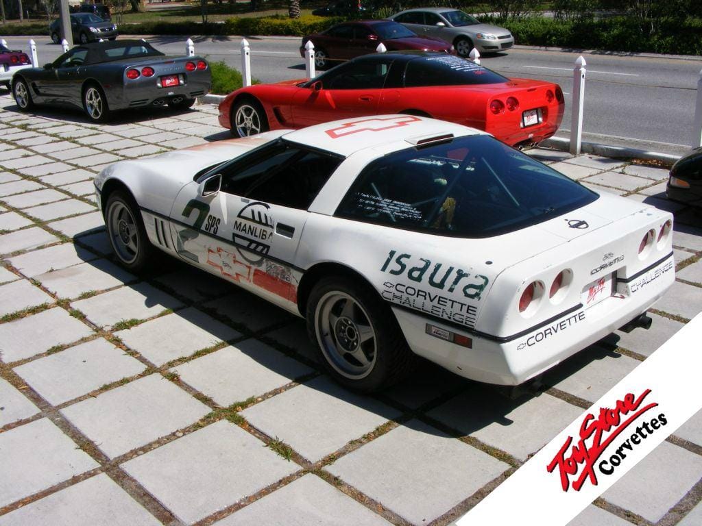 1988 Chevrolet Corvette photo 3