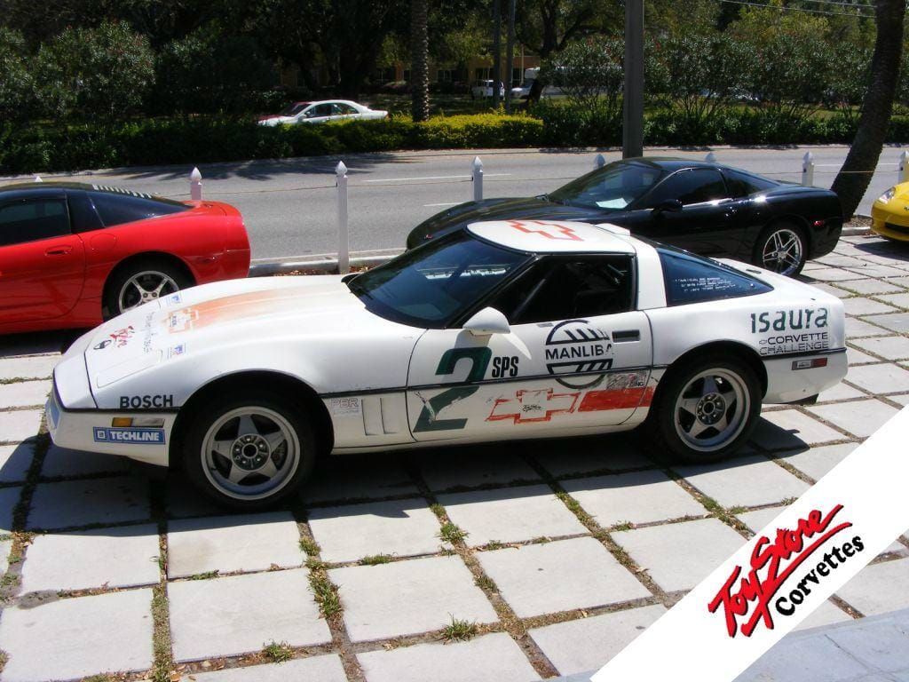 1988 Chevrolet Corvette photo 4