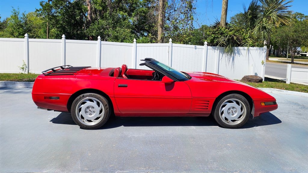 1992 Chevrolet Corvette Convertible photo 8