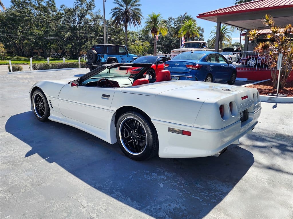 1995 Chevrolet Corvette Convertible photo 5