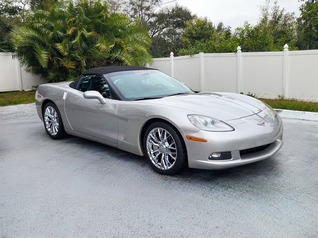 2006 Chevrolet Corvette Convertible photo 9