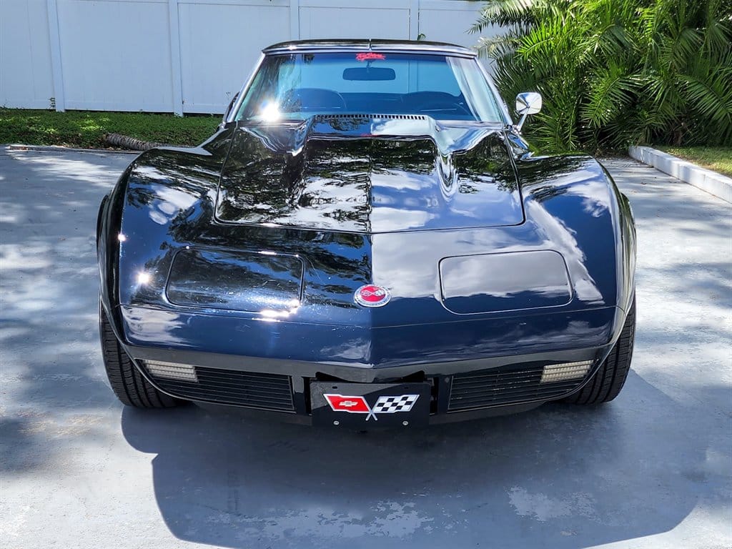 1974 Chevrolet Corvette photo 2