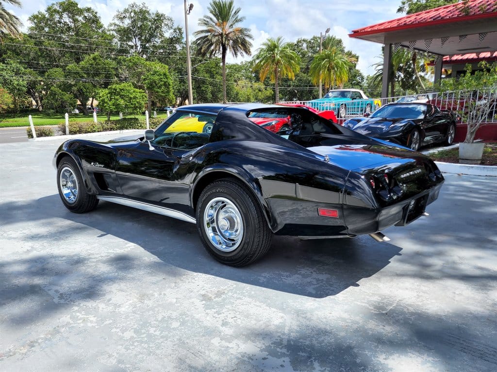 1974 Chevrolet Corvette photo 5