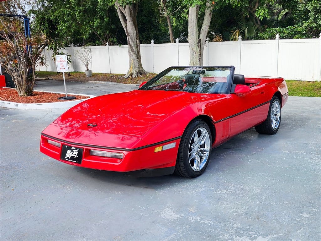 1990 Chevrolet Corvette Convertible photo 3
