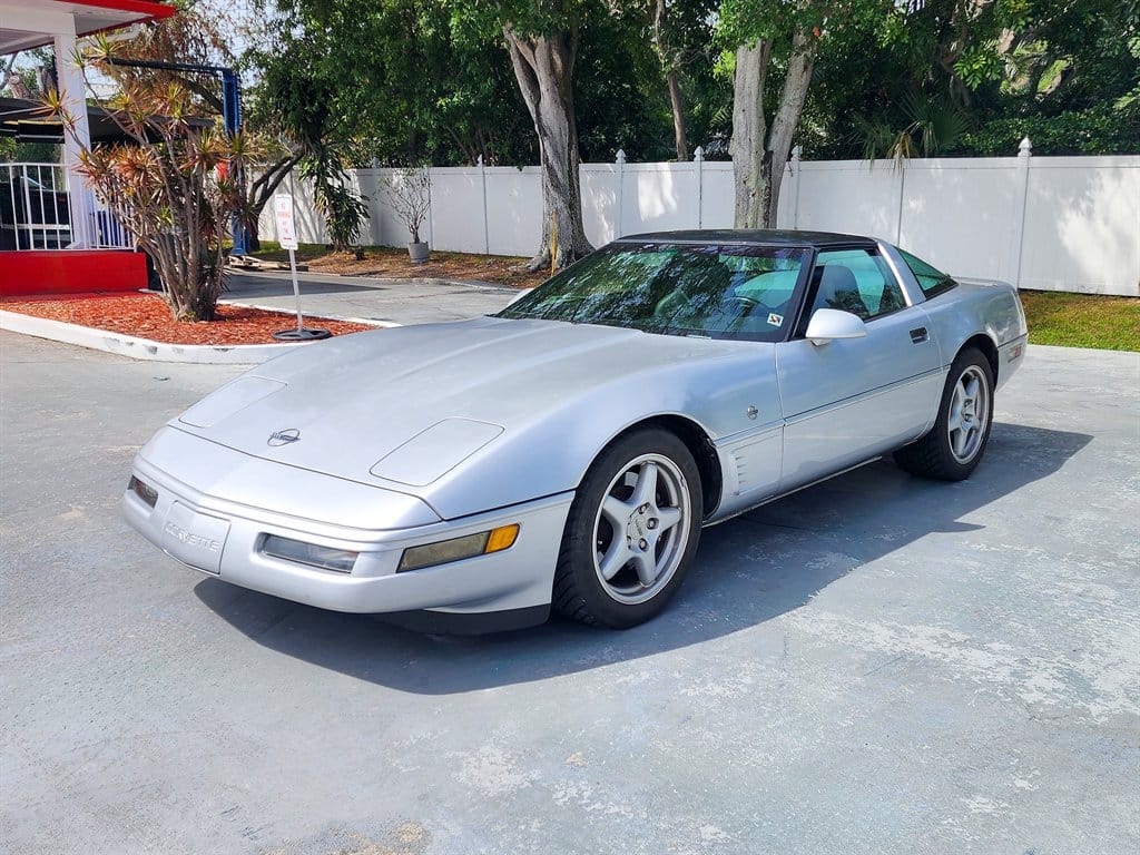 1996 Chevrolet Corvette photo 3