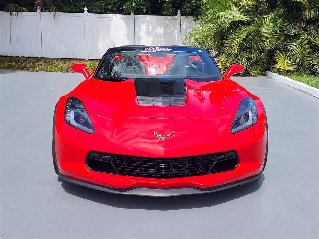 2017 Chevrolet Corvette Grand Sport photo 2