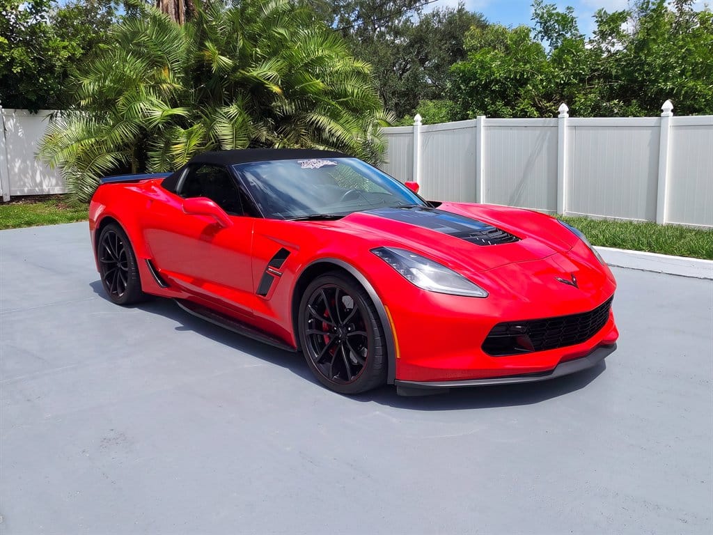 2017 Chevrolet Corvette Grand Sport photo 9