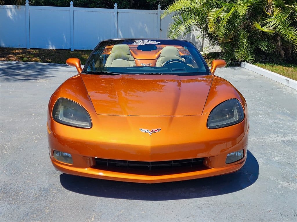 2007 Chevrolet Corvette Convertible photo 2