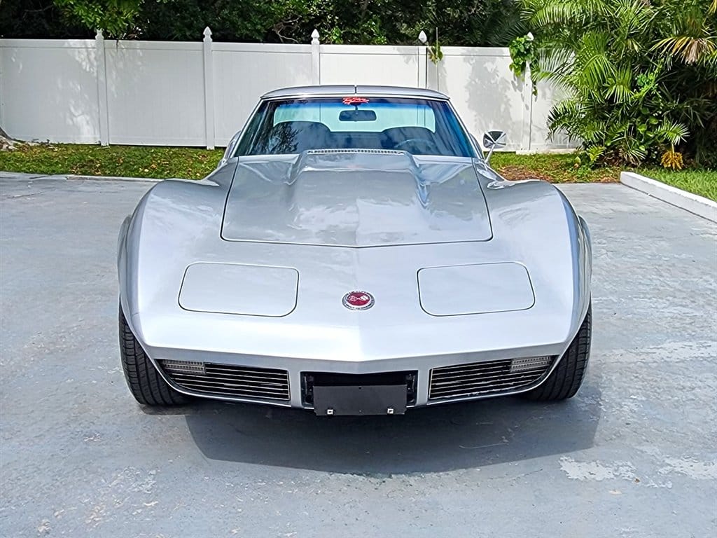 1973 Chevrolet Corvette photo 2