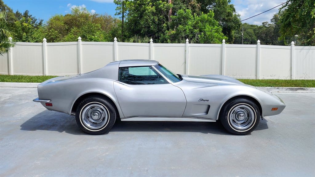 1973 Chevrolet Corvette photo 8