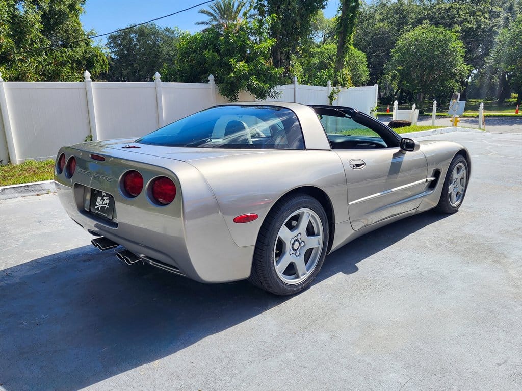 1998 Chevrolet Corvette photo 7