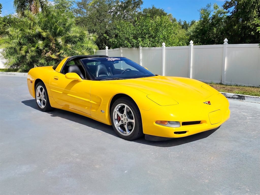 2004 Chevrolet Corvette