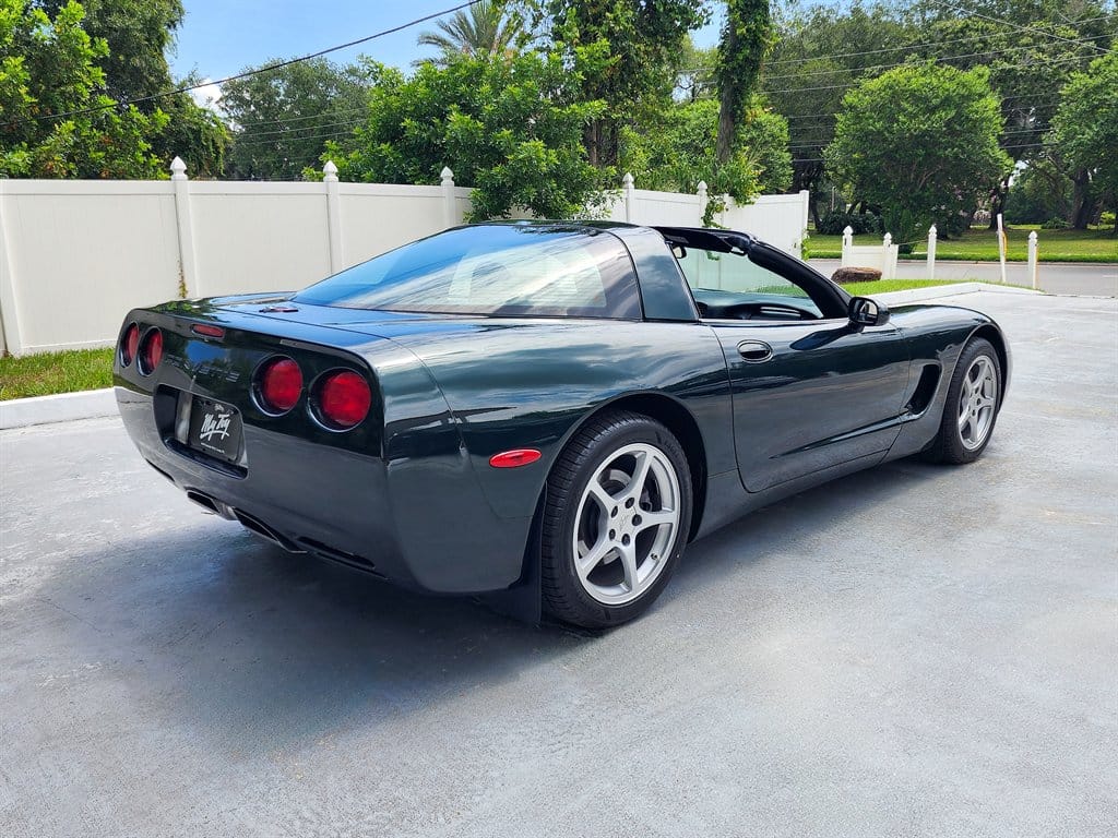 2000 Chevrolet Corvette photo 7