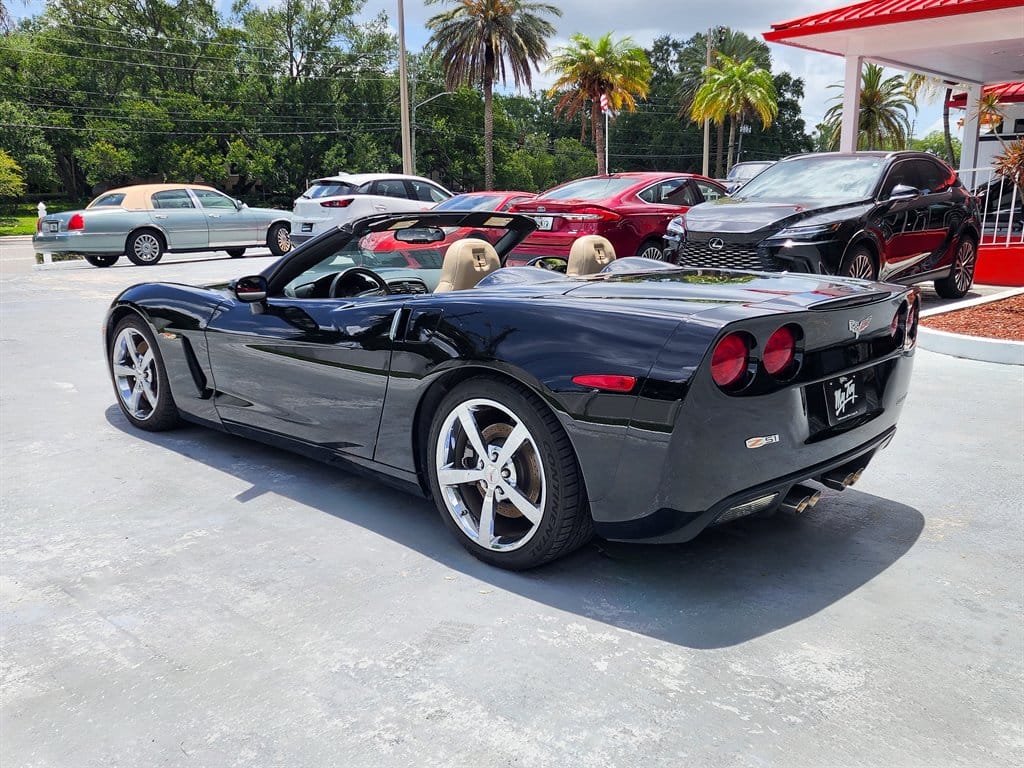 2010 Chevrolet Corvette Convertible photo 5
