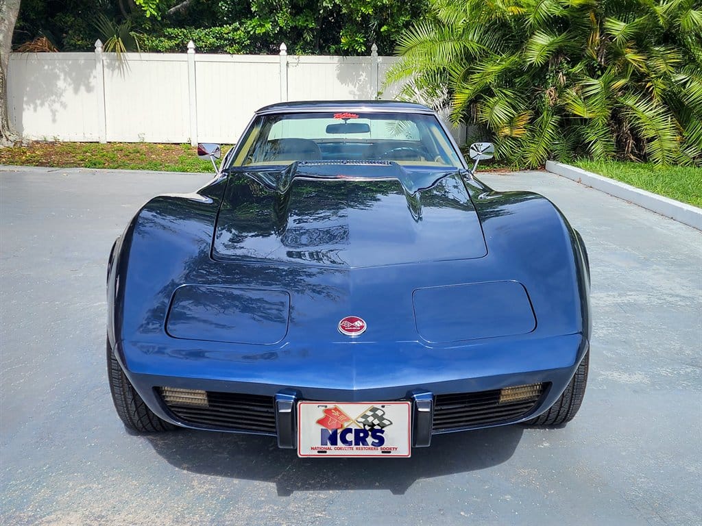 1975 Chevrolet Corvette Convertible photo 2