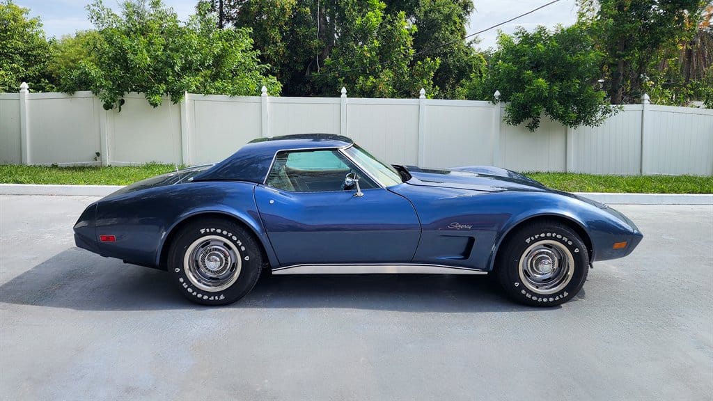 1975 Chevrolet Corvette Convertible photo 8