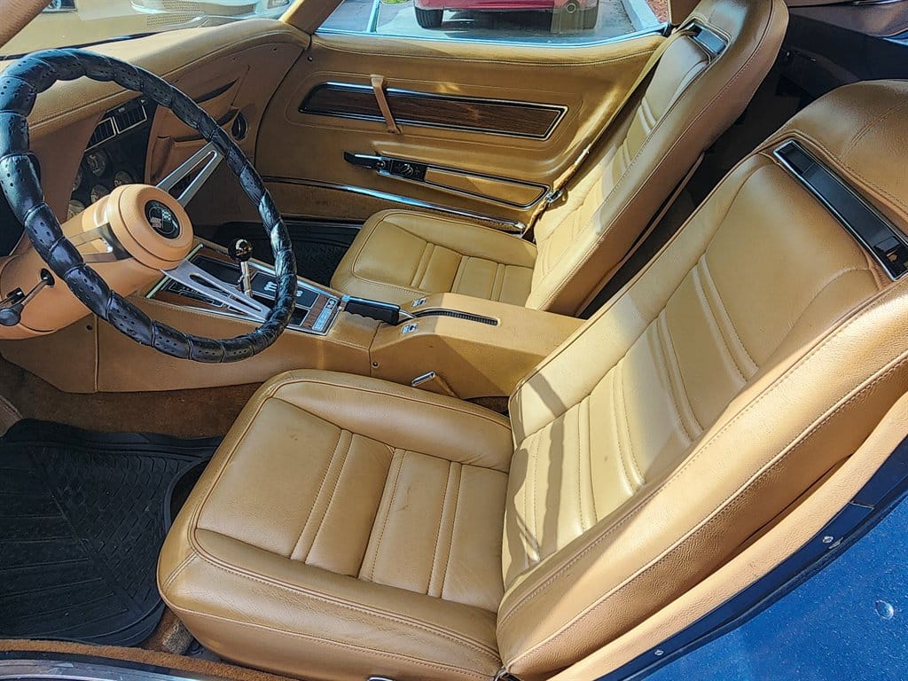1975 Chevrolet Corvette Convertible photo 10