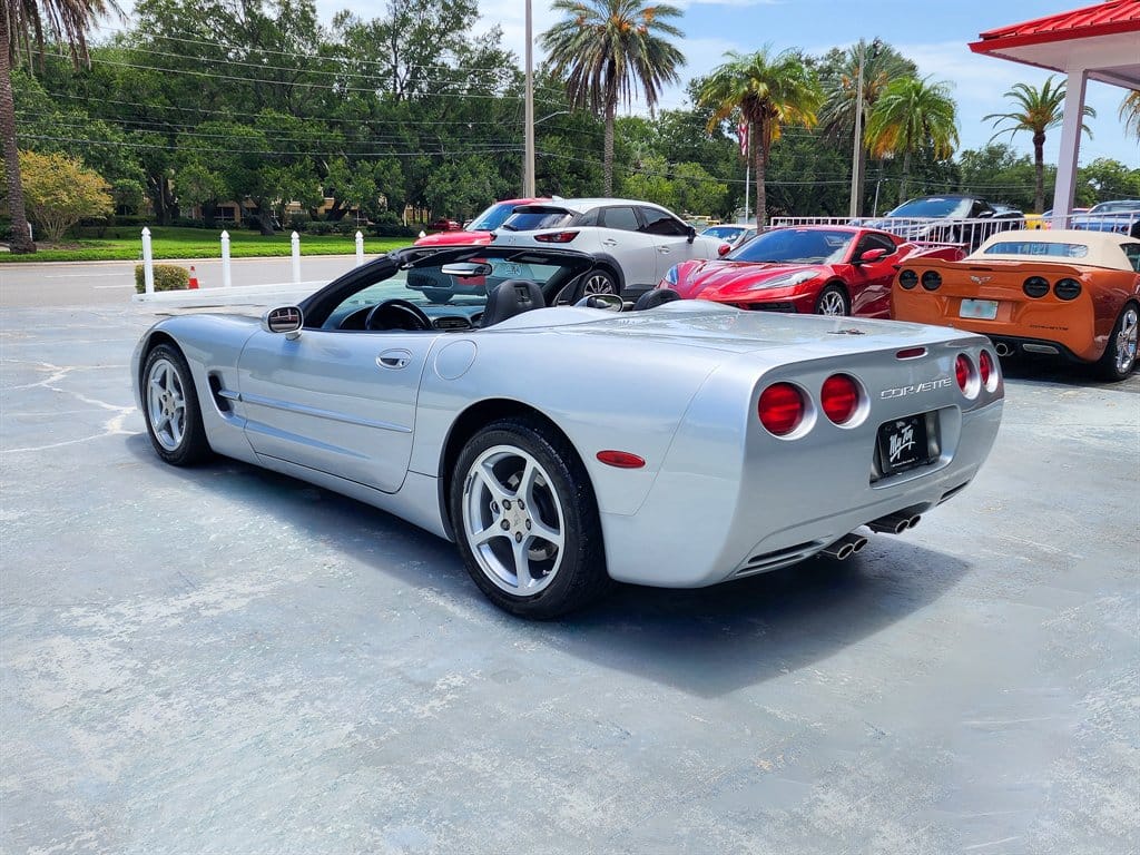 2000 Chevrolet Corvette Convertible photo 5